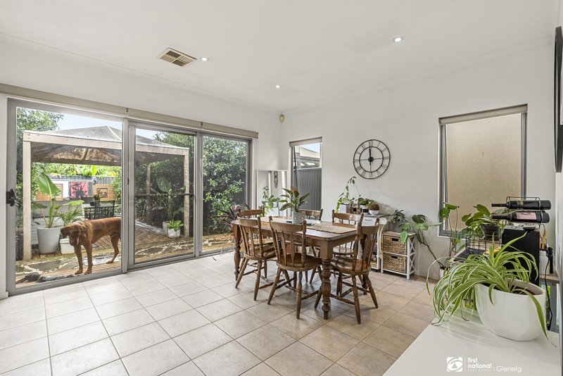 Photo - 5A Carlisle Avenue, Morphettville SA 5043 - Image 10