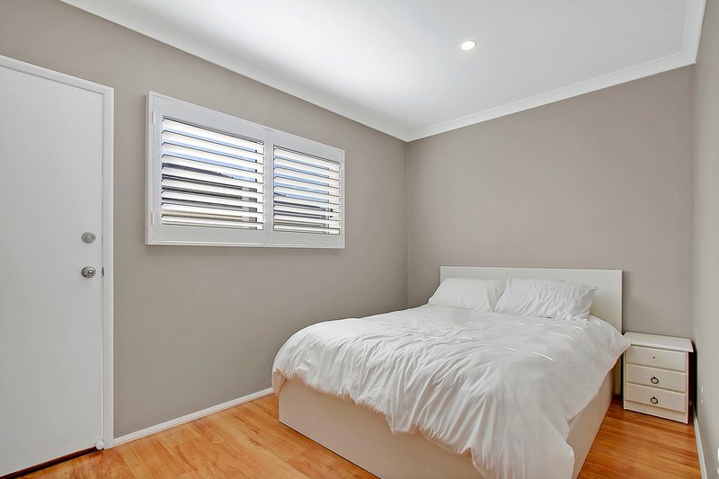 Photo - 5A Church Street, Castle Hill NSW 2154 - Image 3