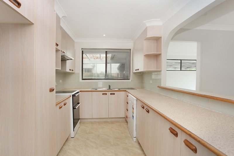 Photo - 5A Garden Grove, Carrara QLD 4211 - Image 3
