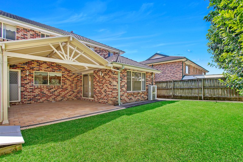 Photo - 5A Gindurra Avenue, Castle Hill NSW 2154 - Image 6