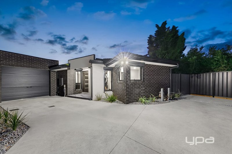 Photo - 5A Halifax Close, St Albans VIC 3021 - Image 1