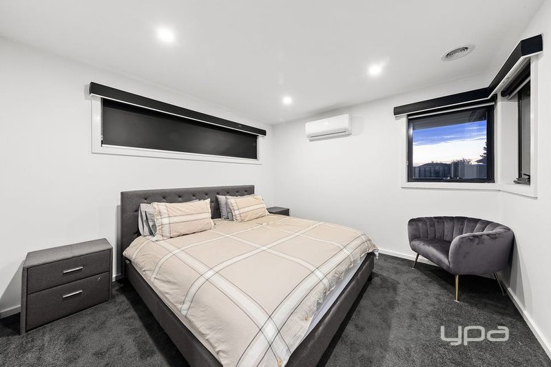 Photo - 5A Halifax Close, St Albans VIC 3021 - Image 5