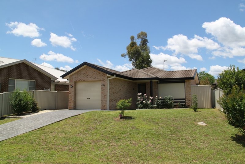 5A James Place, Tamworth NSW 2340
