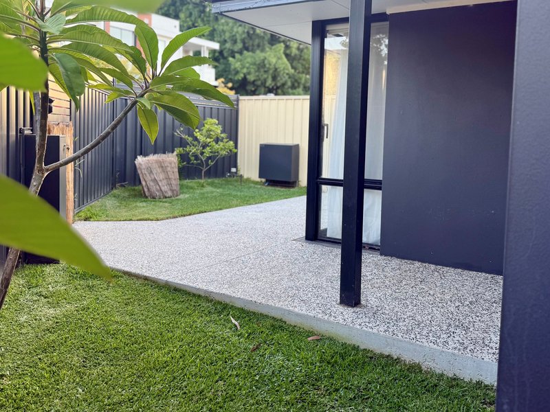 Photo - 5A Juliet Road, Coolbellup WA 6163 - Image 12