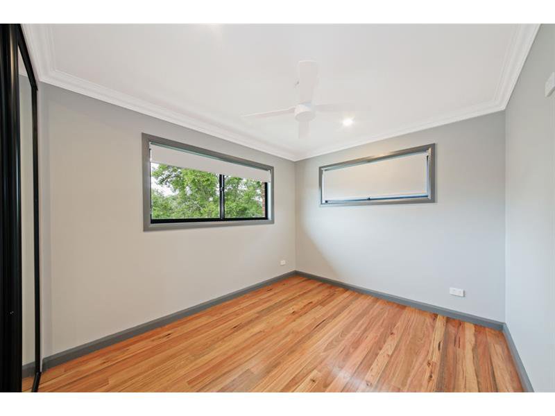 Photo - 5A Keats Avenue, Strathpine QLD 4500 - Image 6