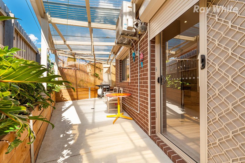 Photo - 5A Nevern Court, Mill Park VIC 3082 - Image 8