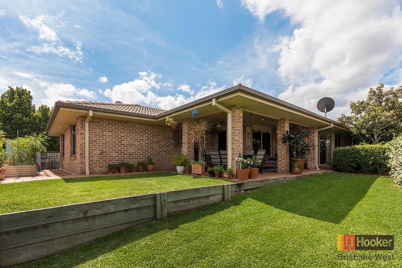 5A Pioneer Crescent, Bellbowrie QLD 4070