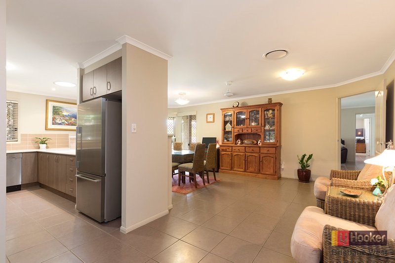 Photo - 5A Pioneer Crescent, Bellbowrie QLD 4070 - Image 4