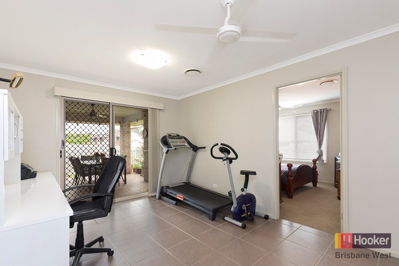 Photo - 5A Pioneer Crescent, Bellbowrie QLD 4070 - Image 6