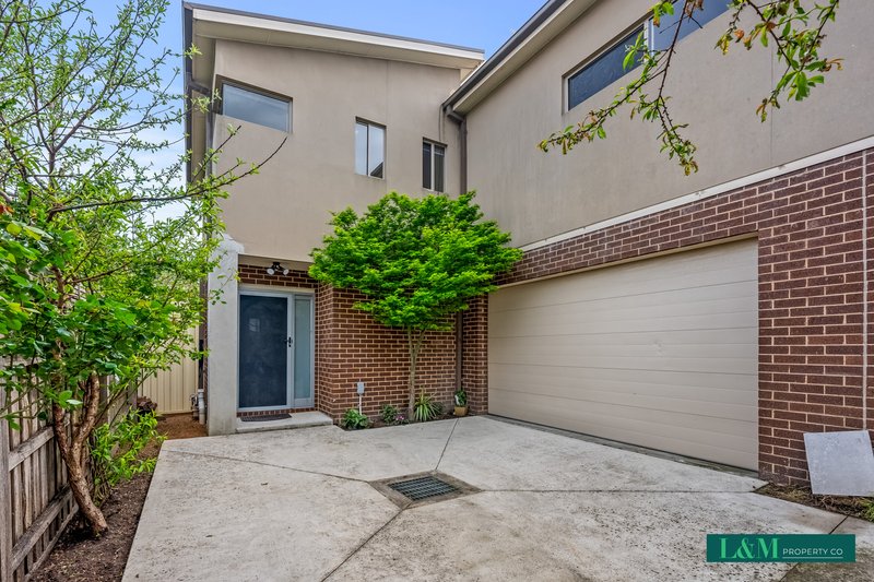 5A Rocklands Rise, Meadow Heights VIC 3048