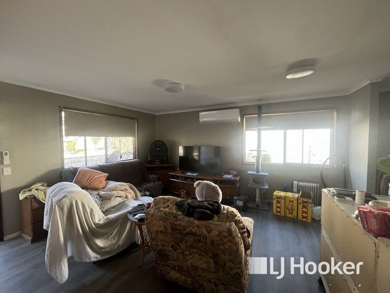 Photo - 5A Rosella Avenue, Regency Downs QLD 4341 - Image 8