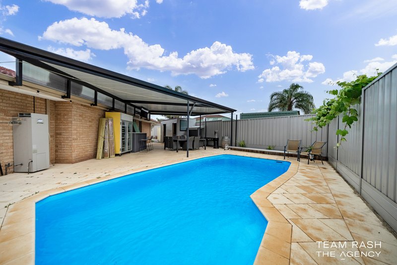 Photo - 5A Saracen Way, Marangaroo WA 6064 - Image 12