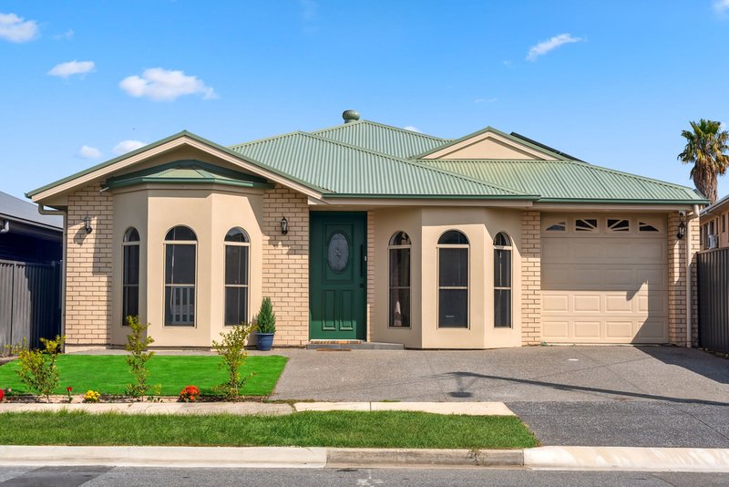 5A Troon Avenue, Seaton SA 5023