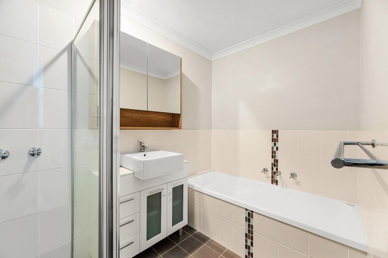 Photo - 5A Waghorn Street, Gungahlin ACT 2912 - Image 11