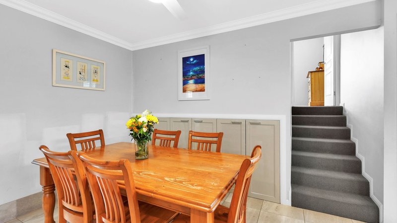 Photo - 5a Weetwood Street, Newtown QLD 4350 - Image 5