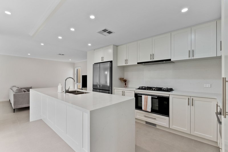 Photo - 5B Baxter Way, Padbury WA 6025 - Image 6