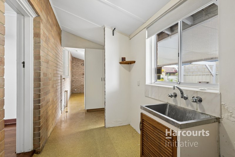 Photo - 5b Emsworth Avenue, Balga WA 6061 - Image 12
