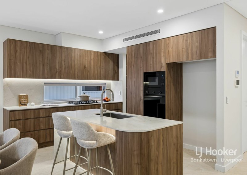 Photo - 5B Jack O'Sullivan Road, Moorebank NSW 2170 - Image 6