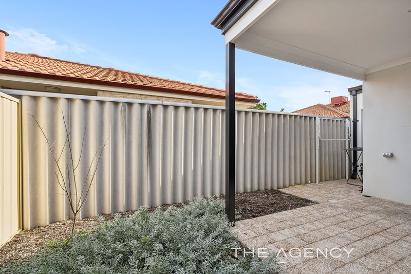 Photo - 5B Lowther Terrace, Nollamara WA 6061 - Image 17
