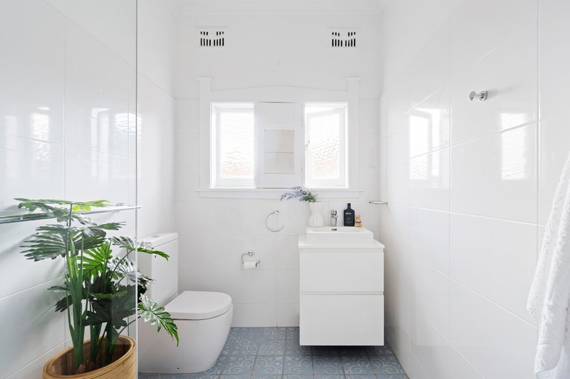 Photo - 5B Northcote Avenue, Fairlight NSW 2094 - Image 6