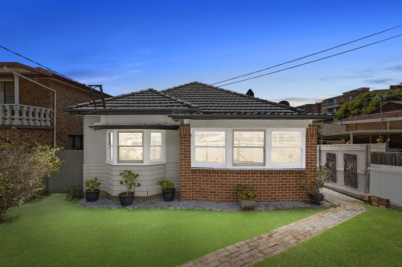 5b Rhodes Avenue, Guildford NSW 2161