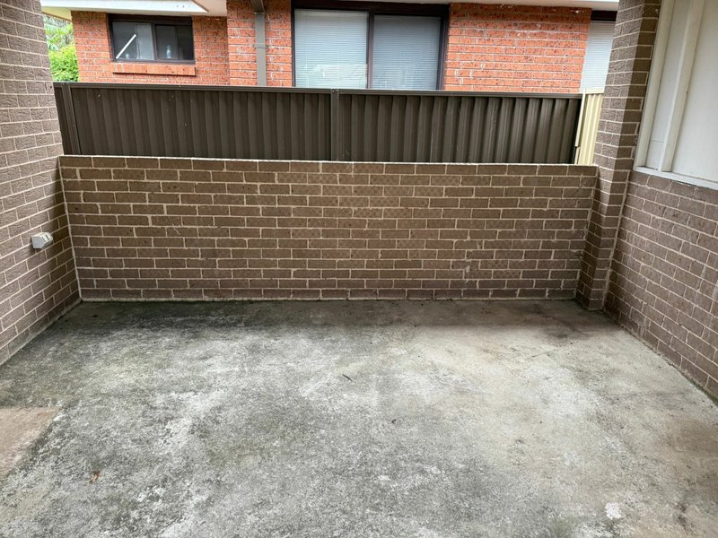 Photo - 5B Salisbury Street, Canley Heights NSW 2166 - Image 8