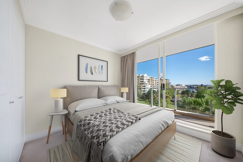 Photo - 5B/8 Gas Works Road, Wollstonecraft NSW 2065 - Image 1