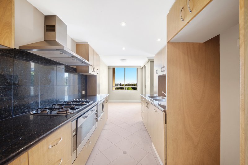 Photo - 5B/8 Gas Works Road, Wollstonecraft NSW 2065 - Image 5