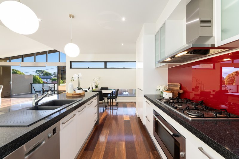 Photo - 5C Mackie Road, Bentleigh East VIC 3165 - Image 6