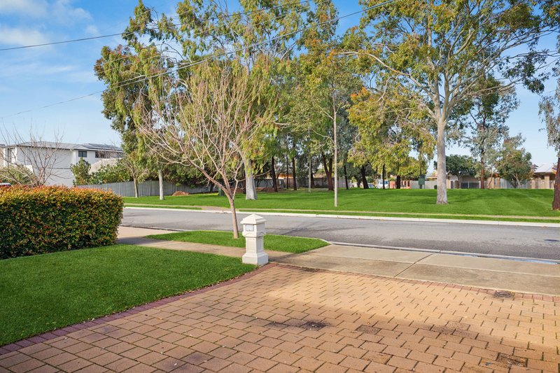 Photo - 5C Madeline Crescent, Fulham Gardens SA 5024 - Image 2