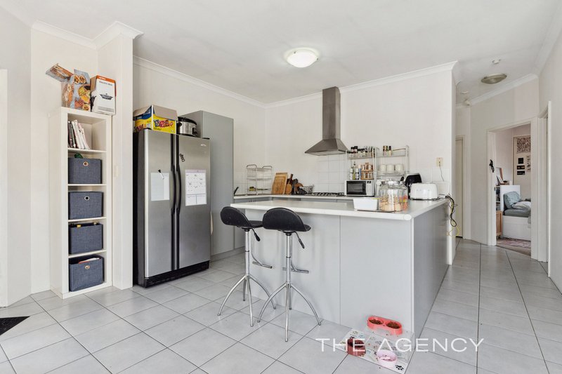 Photo - 5D Banksia Circle, Thornlie WA 6108 - Image 7