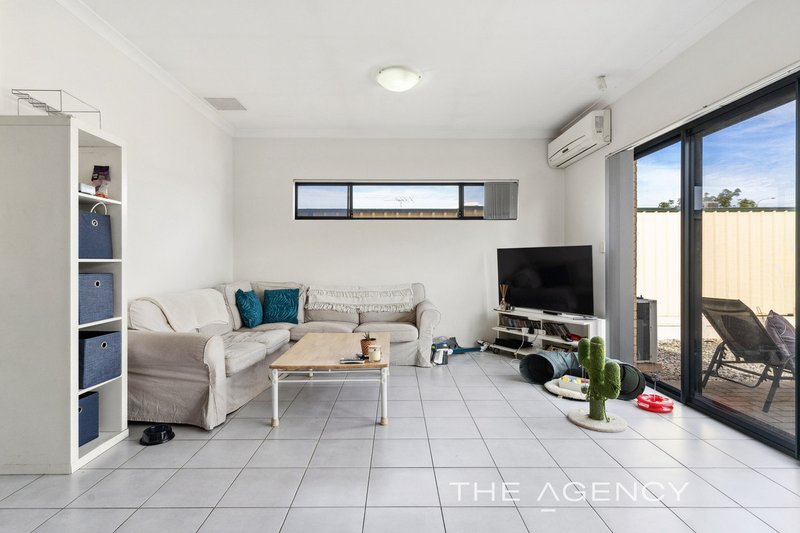 Photo - 5D Banksia Circle, Thornlie WA 6108 - Image 9