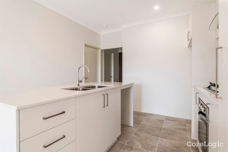 Photo - 5D Bent Street, Cannington WA 6107 - Image 5