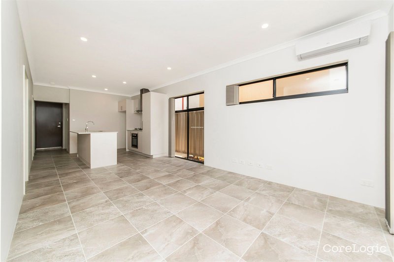 Photo - 5D Bent Street, Cannington WA 6107 - Image 6