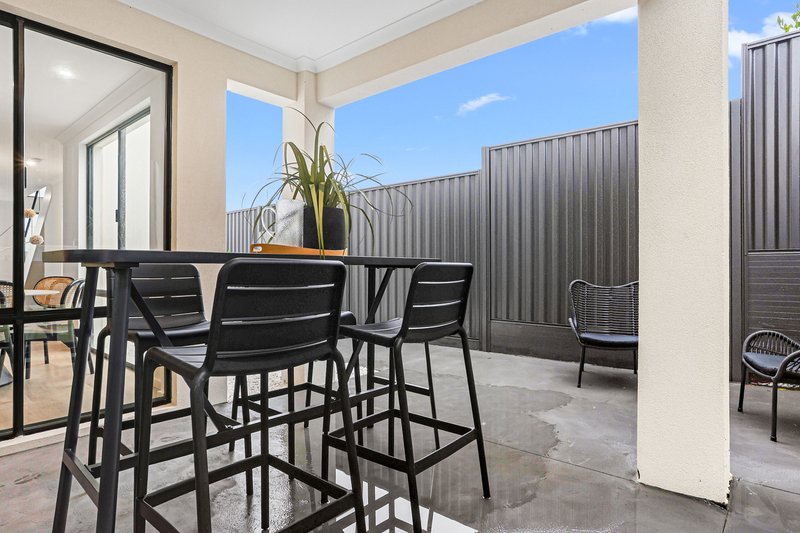 Photo - 5D Gerald Street, Spearwood WA 6163 - Image 12