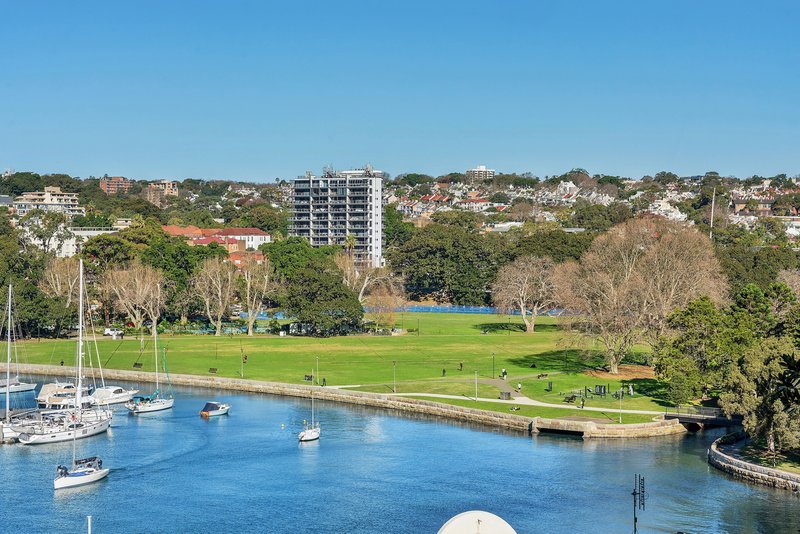 Photo - 5E/85-91 Elizabeth Bay Road, Elizabeth Bay NSW 2011 - Image 2