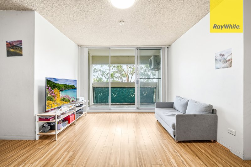 Photo - 5F/15 Campbell Street, Parramatta NSW 2150 - Image 3