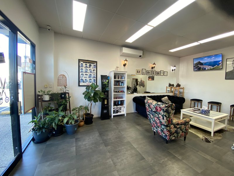 Photo - 6 & 18/9 Elizabeth Avenue, Clontarf QLD 4019 - Image 9