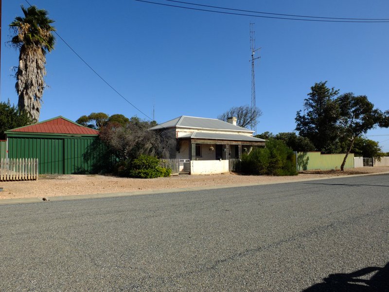 Photo - 6 & 6A Ireland Street, Wallaroo SA 5556 - Image 2