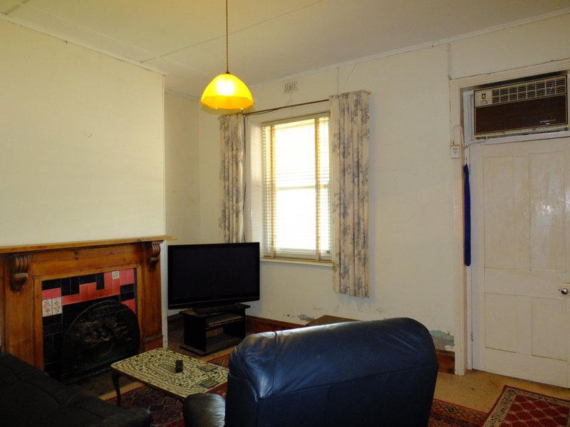 Photo - 6 & 6A Ireland Street, Wallaroo SA 5556 - Image 3