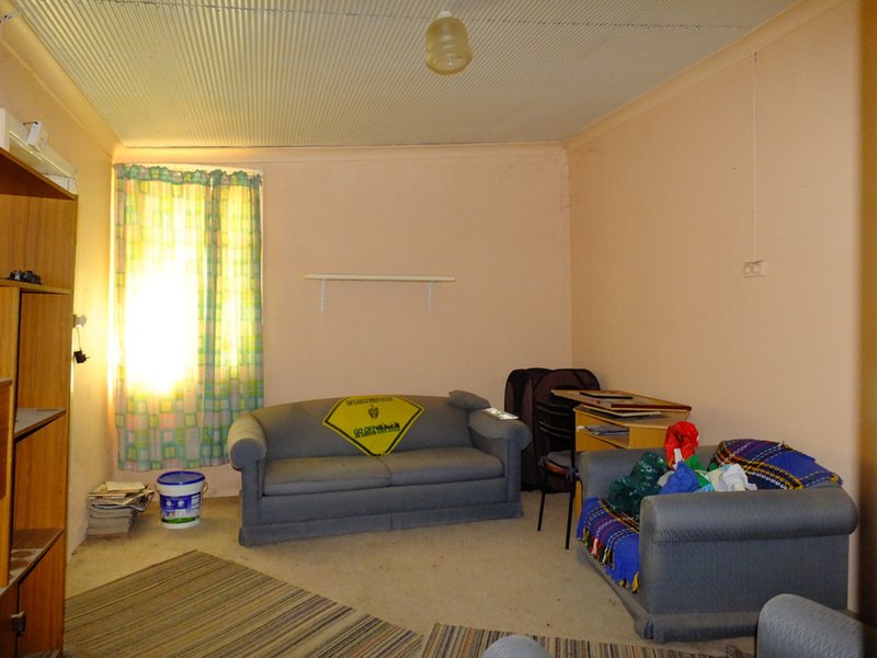 Photo - 6 & 6A Ireland Street, Wallaroo SA 5556 - Image 5