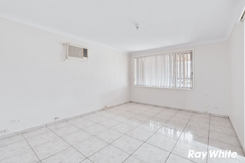 Photo - 6 & 6A Pegar Place, Marayong NSW 2148 - Image 4