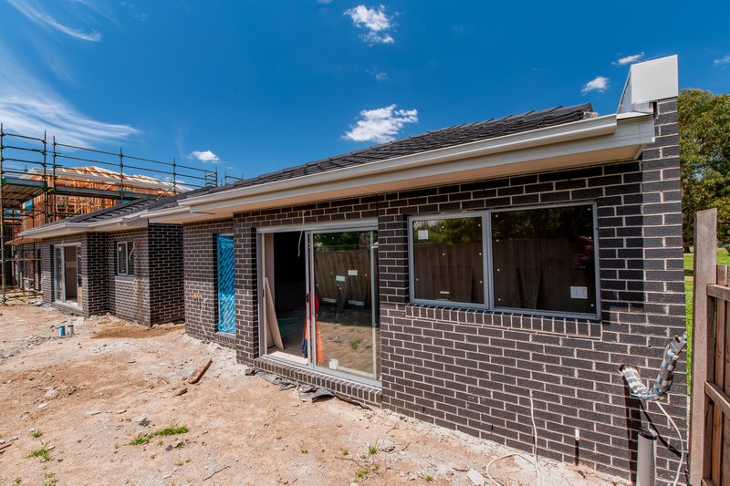 Photo - 6, 7, 9/36 Maclagan Crescent, Reservoir VIC 3073 - Image 7