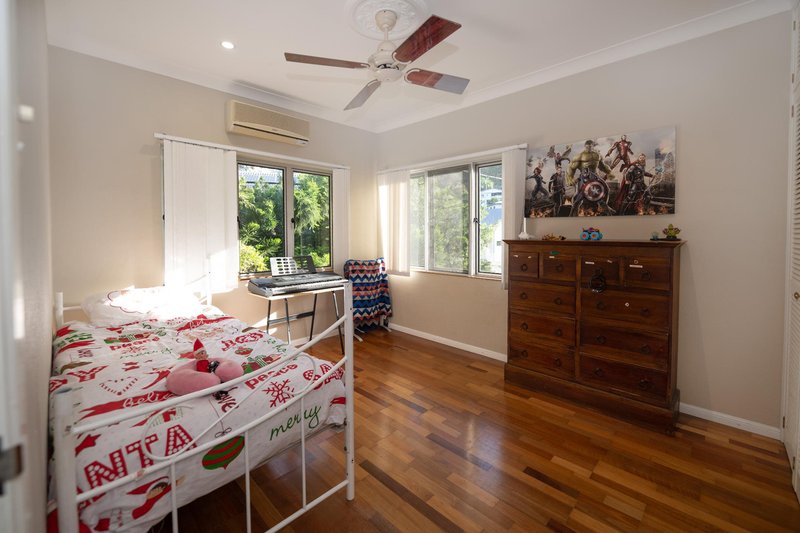 Photo - 6-8 Atherton Street, Whitfield QLD 4870 - Image 13