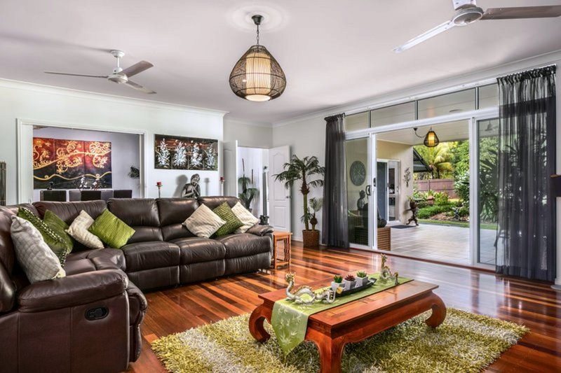 Photo - 6-8 Hicks Close, Kewarra Beach QLD 4879 - Image 3