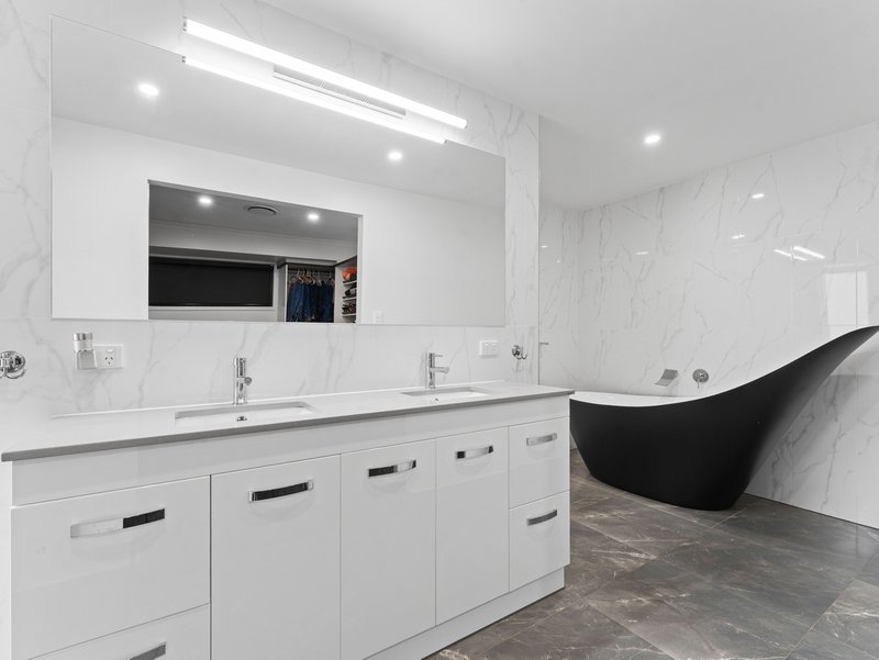 Photo - 6-8 Mcpherson Road, Chambers Flat QLD 4133 - Image 8