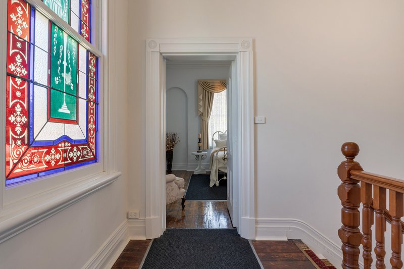 Photo - 6-8 Powlett Street, Kilmore VIC 3764 - Image 18