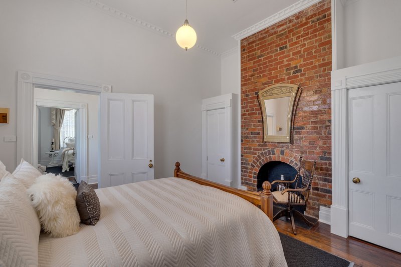 Photo - 6-8 Powlett Street, Kilmore VIC 3764 - Image 19