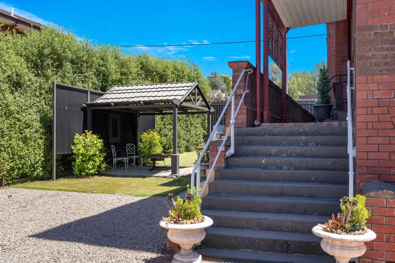 Photo - 6-8 Powlett Street, Kilmore VIC 3764 - Image 25