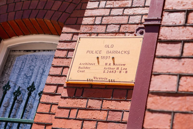 Photo - 6-8 Powlett Street, Kilmore VIC 3764 - Image 30